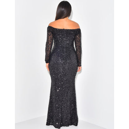 Robe longue col bateau à sequins brodés